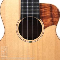 TODA Guitars VT-CW (German Spruce & Hawaiian Koawood)_11
