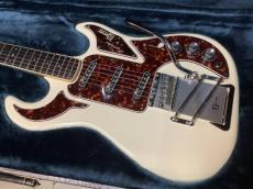 Burns Hank Marvin 40th Anniversary Guitar　ハンクマービン40周年記念モデル　バーンズ_2