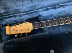 Burns Hank Marvin 40th Anniversary Guitar　ハンクマービン40周年記念モデル　バーンズ_3