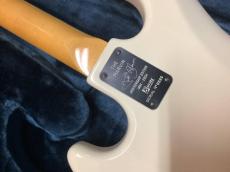 Burns Hank Marvin 40th Anniversary Guitar　ハンクマービン40周年記念モデル　バーンズ_5