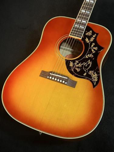 Epiphone 【NEW】 Inspired by Gibson Custom 1960 Hummingbird Reissue -Heritage Cherry Sunburst- 【#25031500675】