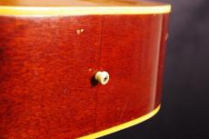 Gibson J-45_7