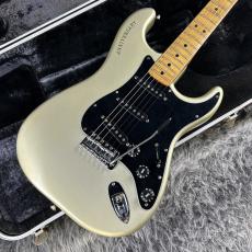 Fender 1979 25th Anniversary Stratocaster_2