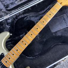 Fender 1979 25th Anniversary Stratocaster_4