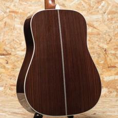 Martin D-28 Billy Strings_2