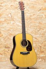 Martin D-28 Billy Strings_3