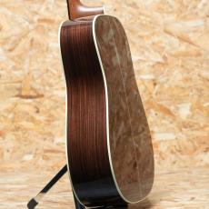 Martin D-28 Billy Strings_5