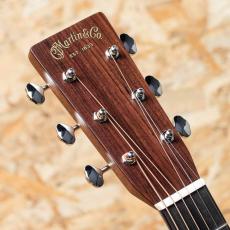 Martin D-28 Billy Strings_8