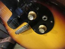 Gibson 1964 Melody Maker Sunburst_3