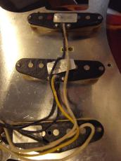 Fender HIGHWAY-1 STRATOCASTER (2005)_5