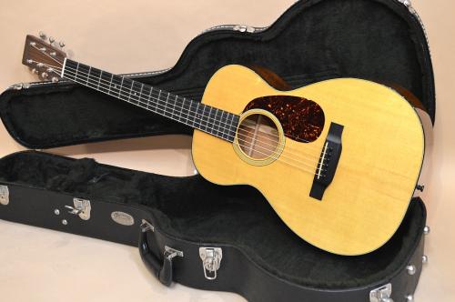 Martin 0-18 Standard　2018年製
