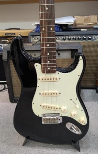 Fender Japan StratCaster