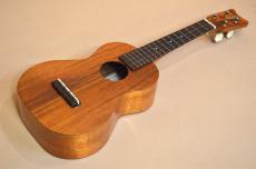 Kamaka HF-2 Concert　2002年製_2