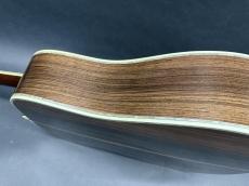 Martin D-45 Custom 1985年製 / Solid Spruce Top・Solid Rosewood Side and Back・Vertical Logo・Solid Abalone Trim・Mahogany 1P-Neck・Style D-45 Snow Flakes Inlay・Ebony Fingerboard and Bridge・Long Saddle_4