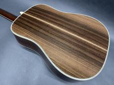 Martin D-45 Custom 1985年製 / Solid Spruce Top・Solid Rosewood Side and Back・Vertical Logo・Solid Abalone Trim・Mahogany 1P-Neck・Style D-45 Snow Flakes Inlay・Ebony Fingerboard and Bridge・Long Saddle_7