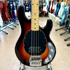 MUSIC MAN Stingray EX
