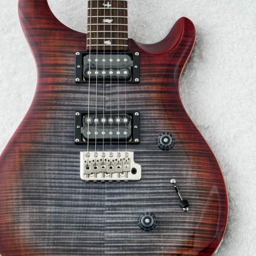 Paul Reed Smith [PRS] SE Custom 24 Charcoal Cherry Burst 【3.72kg】【2025年製】