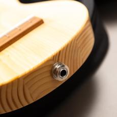 Quiam Ezo’s Ukulele Through neck Soprano LongEX_12