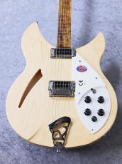 Rickenbacker 330 ~Mapleglo~ #25 09795 [約3.39㎏]