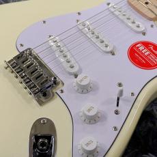 Squier Affinity Series Stratocaster, Maple Fingerboard, White Pickguard, Olympic White_3