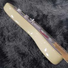 Squier Affinity Series Stratocaster, Maple Fingerboard, White Pickguard, Olympic White_10