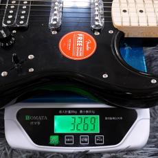 Squier Sonic Stratocaster HSS, Maple Fingerboard, Black Pickguard, Black【アウトレット特価】_11