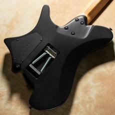 strandberg Salen Classic NX 6 Tremolo Black_5