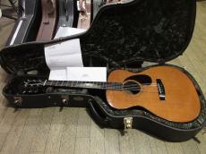 Collings 1980 "Bill Collings Handmade" OM Model_11