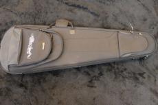 Alleva-Coppolo LG5 Classic Sonic Blue 2019_12