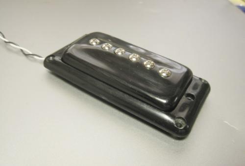 Mosrite 用ピックアップ　特注京UP製ピックがマイクに当たらないPU