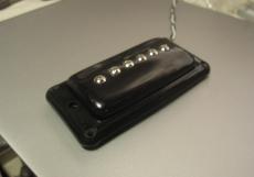 Mosrite 用ピックアップ　特注京UP製ピックがマイクに当たらないPU_2