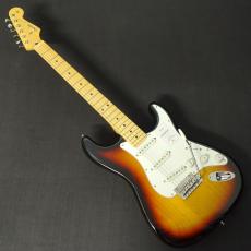 Fender Made in Japan Hybrid II Stratocaster Maple Fingerboard 3-Color Sunburst