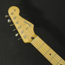 Fender Made in Japan Hybrid II Stratocaster Maple Fingerboard 3-Color Sunburst_7
