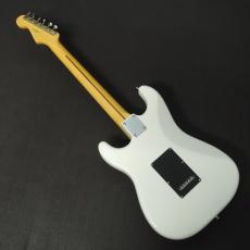 Fender Made in Japan Hybrid II Stratocaster Maple Fingerboard Arctic White_2