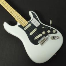 Fender Made in Japan Hybrid II Stratocaster Maple Fingerboard Arctic White_3
