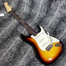 Fender Made in Japan Traditional 60s Stratocaster 3-Color Sunburst_2