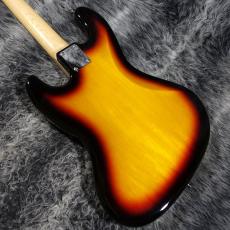 Fender Made in Japan Traditional 60s Jazz Bass 3-Color Sunburst_6