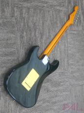 Fender Japan ST57-70 BLK_2