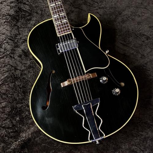 Gibson 【Crazy Rare】ES-175 Factory Ebony Black 1968年製【2.75kg】【御茶ノ水駅前店】