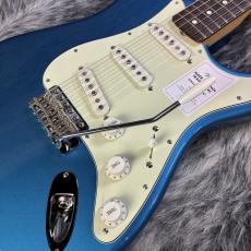 Fender Made in Japan Traditional 60s Stratocaster Lake Placid Blue_3