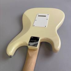 Squier Affinity Stratocaster Olympic White_10