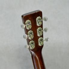 Martin OOO-18_10
