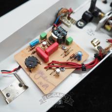 Fulltone CLYDE Wah Wah Pedal (White)_7