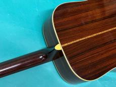 Martin D-28_9