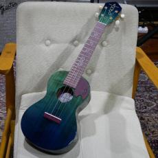 SAKURA UKULELE SUC2-SAKURA RAINY GRADATION 【限定生産モデル】