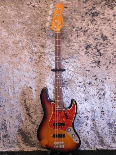 Fender USA American 62 Vintage Jazz Bass '83 "Fullerton Era"
