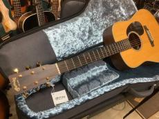 Martin  D Jr E Walnut マーティン　オール単板_2