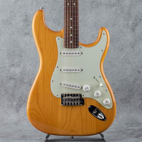 Fender Made in Japan Hybrid II Stratocaster Vintage Natural 2026
