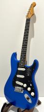 Fender American Ultra II Stratocaster /  Noble Blue_2