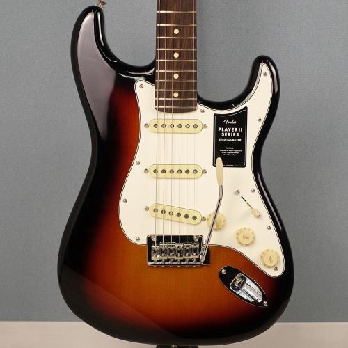 Fender Player II Stratocaster 3-Color Sunburst